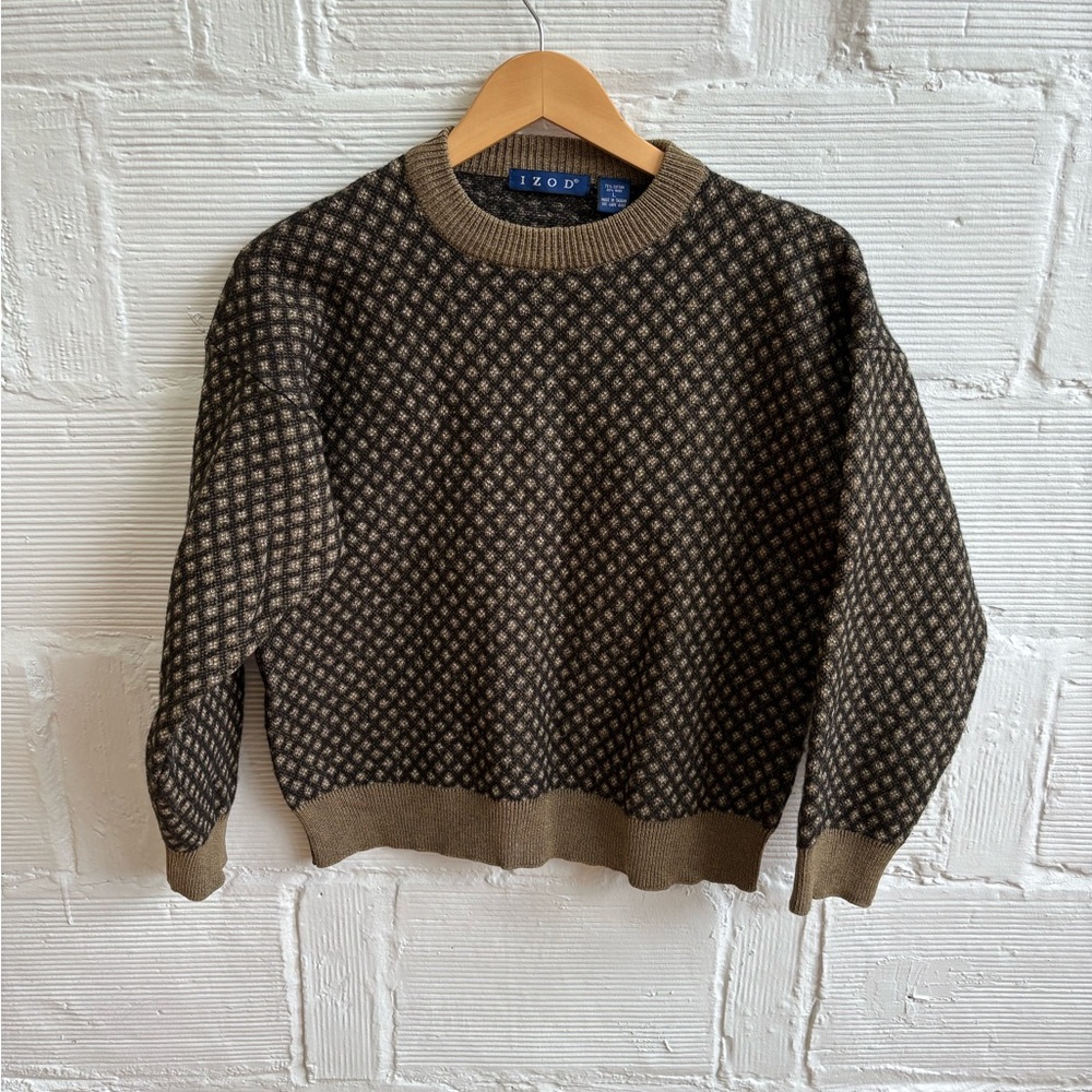 Izod wool sweater